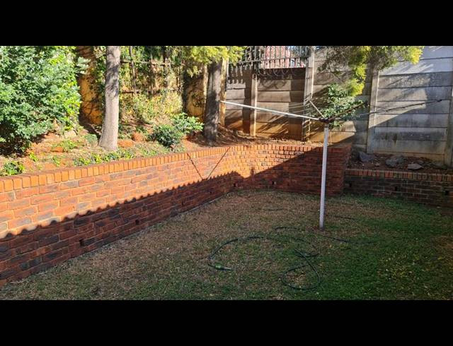 2 BEDROOM COMPLEX FOR SALE IN MUSGRAVE